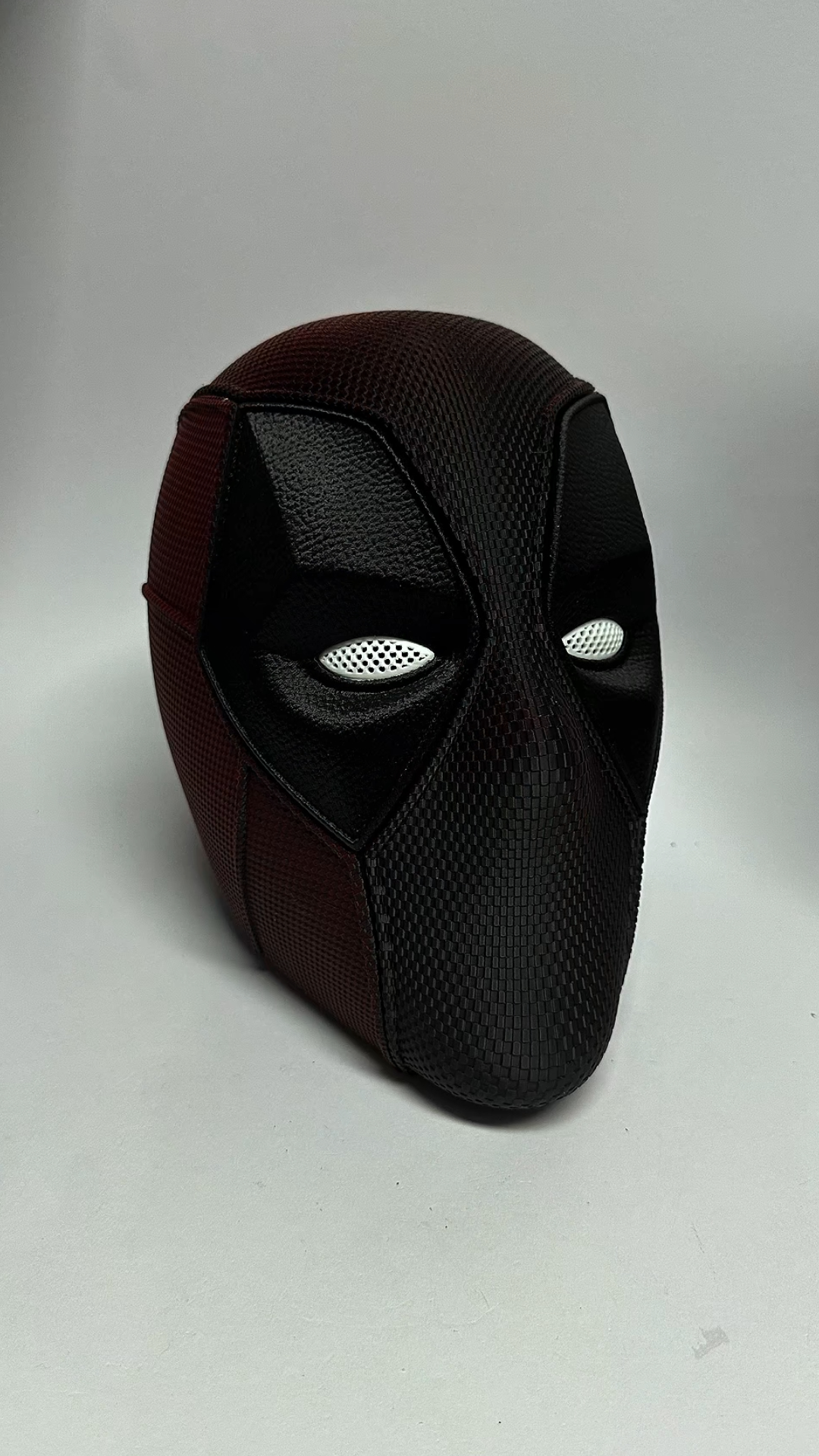 Maschera 3D con Magneti BI COLOR (Red and Black)