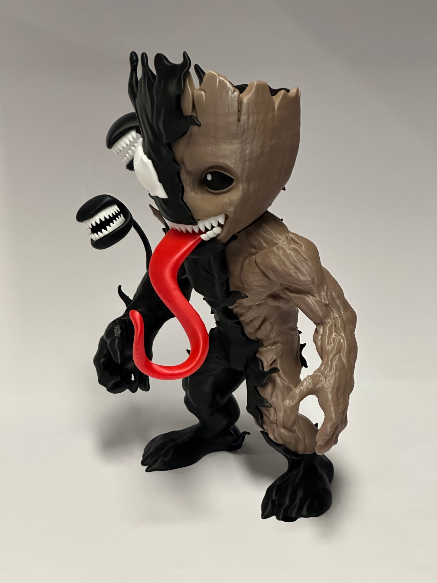 Statuetta Symbiroot 