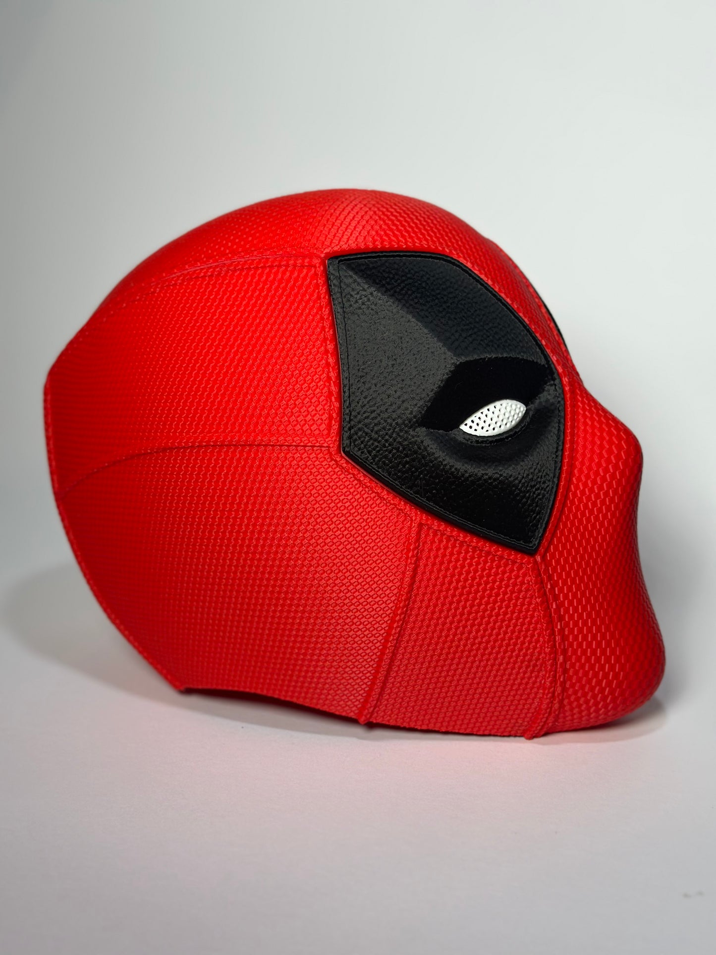 Maschera Deadpool 3D con Magneti - Circonferenza Testa 58-59 cm