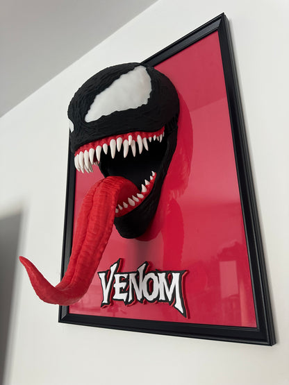 Quadro 3D “Oscura Presenza” – Effetto Uscita dalla Cornice