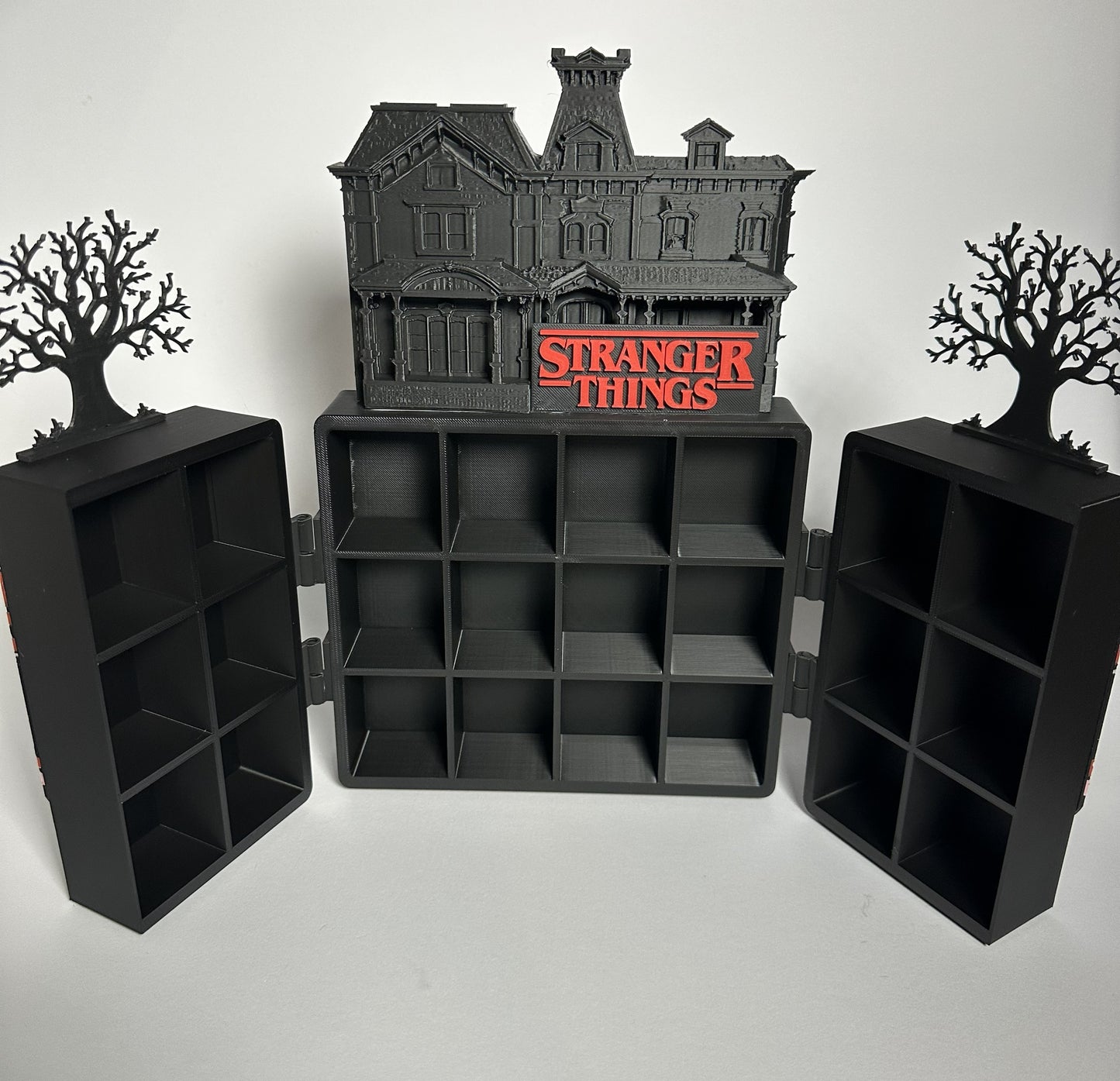 Espositore per collezione Funko Pop di Kinder Joy - espirato alla Stranger Things